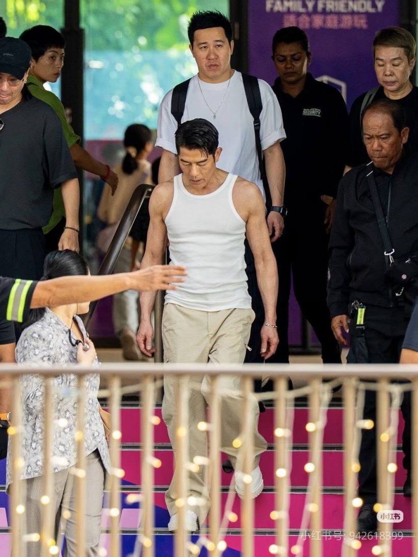 ฮือฮาภาพล่าสุดพระเอกในตำนาน วัย60 เเต่ความฟิตมาเต็ม