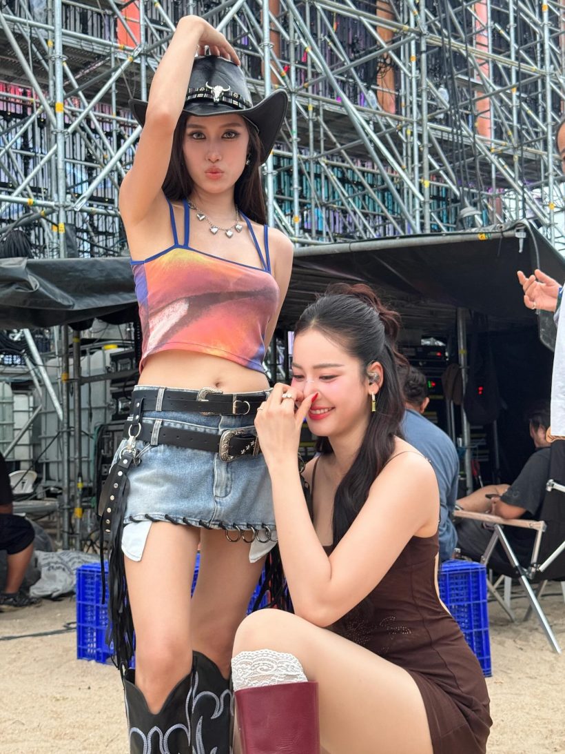 ภาพนี้พาสะตั้น! โบว์ เมลดา Vs เก๋ไก๋ เอาดีๆเราเป็นนางเอกนะลูก