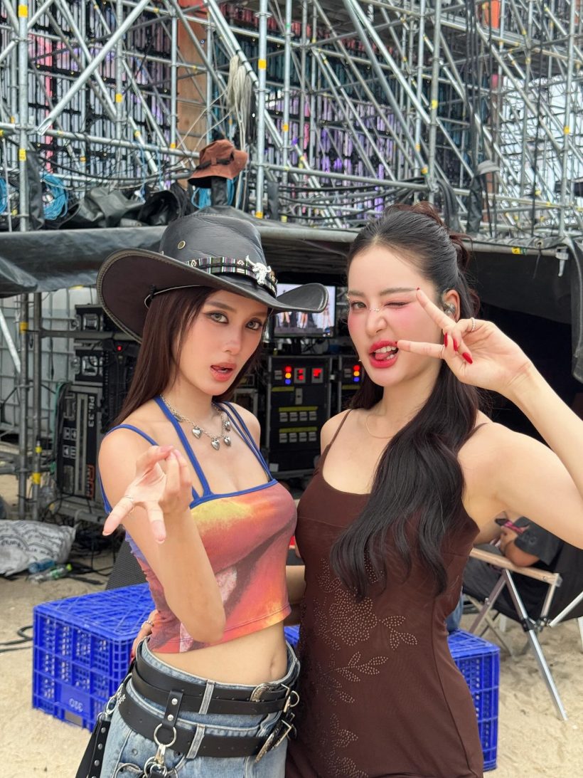 ภาพนี้พาสะตั้น! โบว์ เมลดา Vs เก๋ไก๋ เอาดีๆเราเป็นนางเอกนะลูก