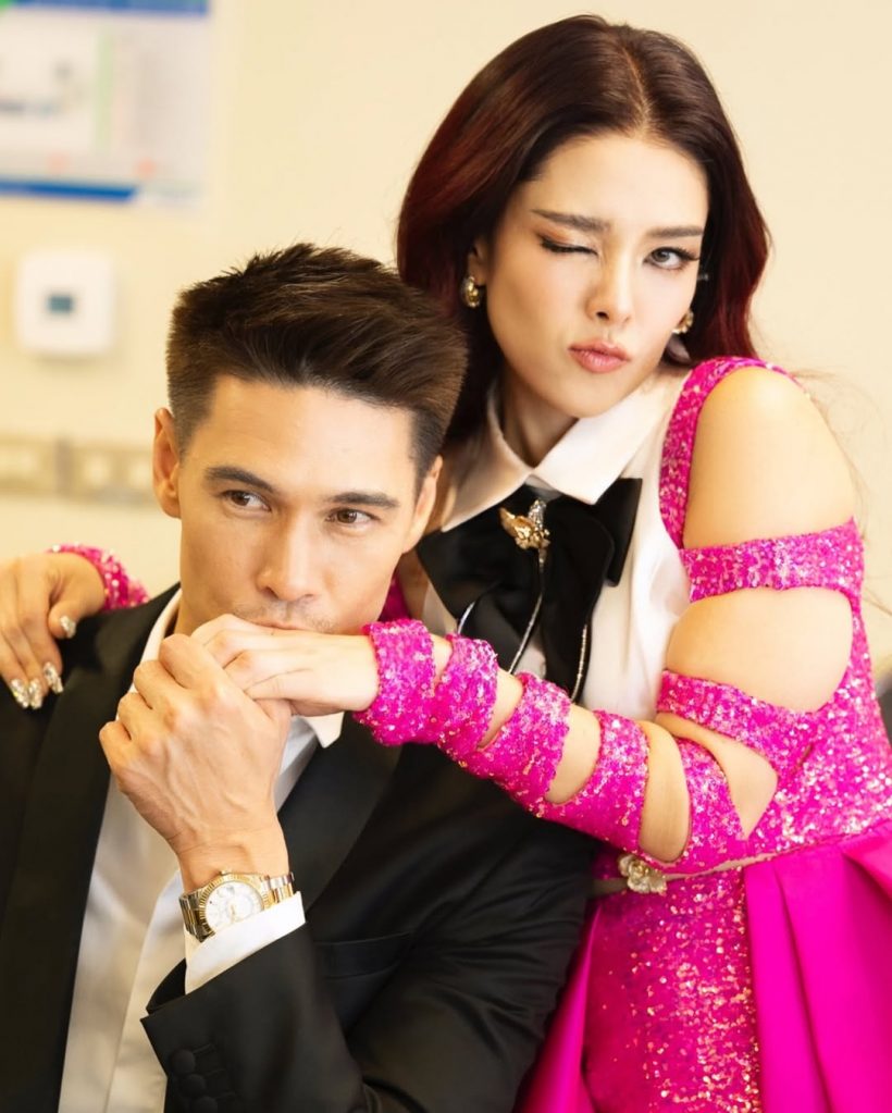 ว๊ายพ่อเเรงมาก! พิธีกรดังดูไลฟ์อาบน้ำจบปุ๊บอยากหย่าภรรยาปั๊บ