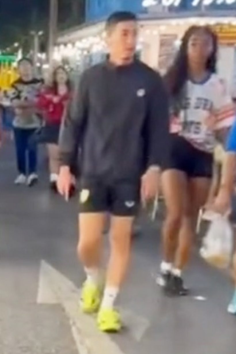 ลุ้นหนัก! โตโน่ ภาคิน ควงสาวปริศนาเดินชิลย่านดัง ไม่โสดแล้ว?