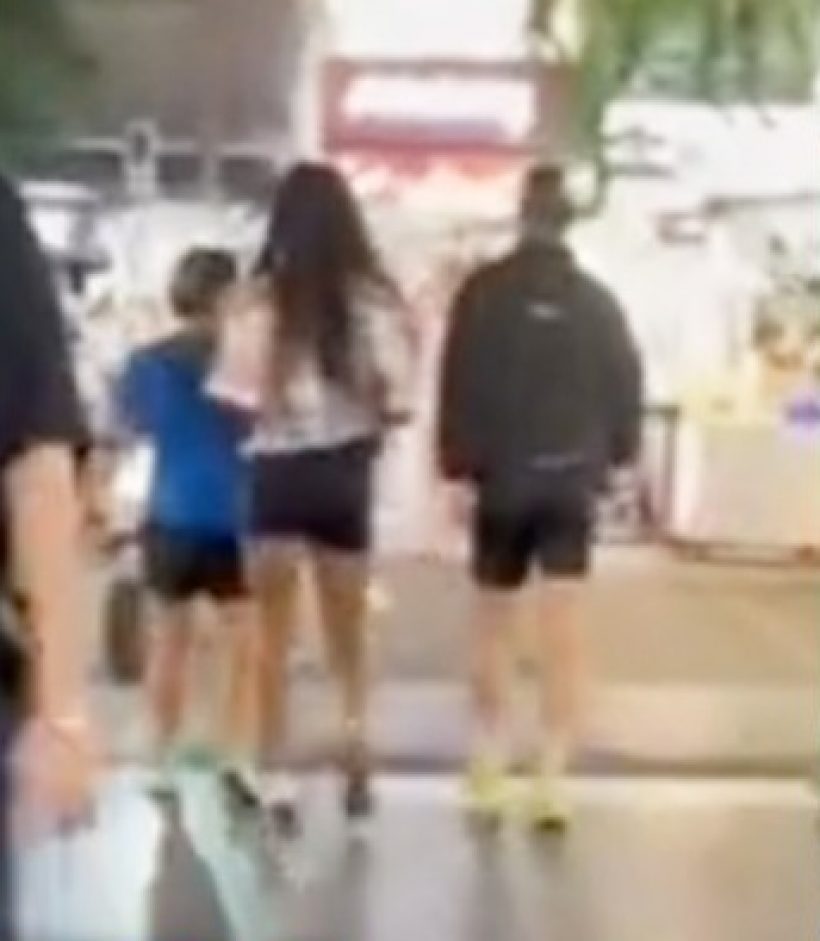 ลุ้นหนัก! โตโน่ ภาคิน ควงสาวปริศนาเดินชิลย่านดัง ไม่โสดแล้ว?