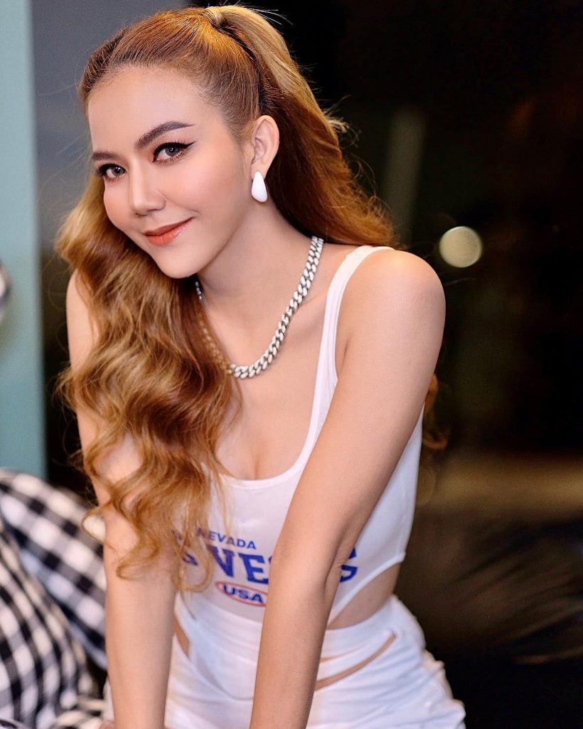 จ๊ะ นงผณี เผยแบบบ้านหลังใหญ่ โอ้โห้สุดหรูมีห้องดูหนังส่วนตัวด้วย