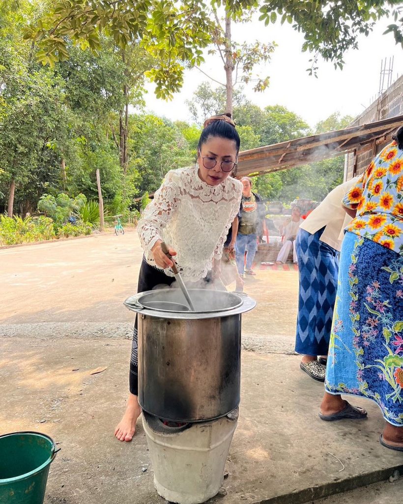 คุณแม่ซุปตาร์ดัง เผยชีวิตติดดิน แถมใจบุญจนน่าเอาเป็นแบบอย่าง