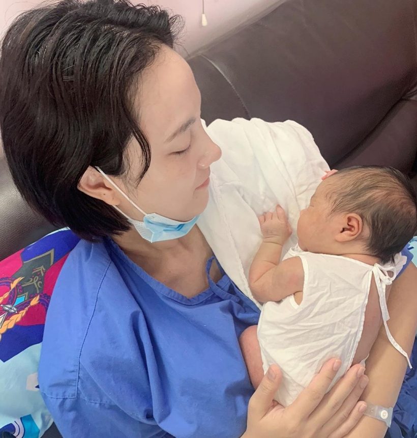 ส่องชีวิต ดาราสาวลูกดก หันหลังให้วงการ ล่าสุดเพิ่งคลอดลูกคนที่4