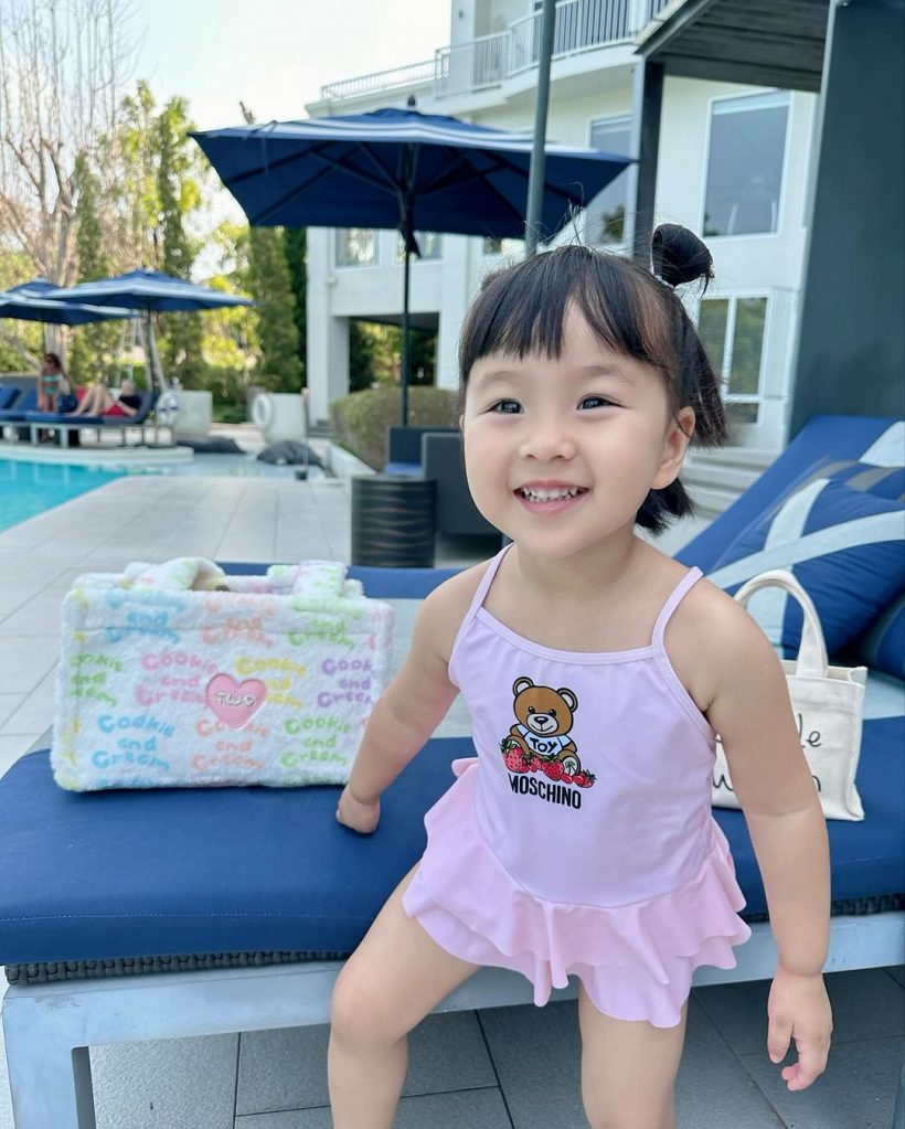 น้องเมย่า ลูกสาวหยาดทิพย์เริ่มโตแล้ว น่าดันเข้าวงการมาก