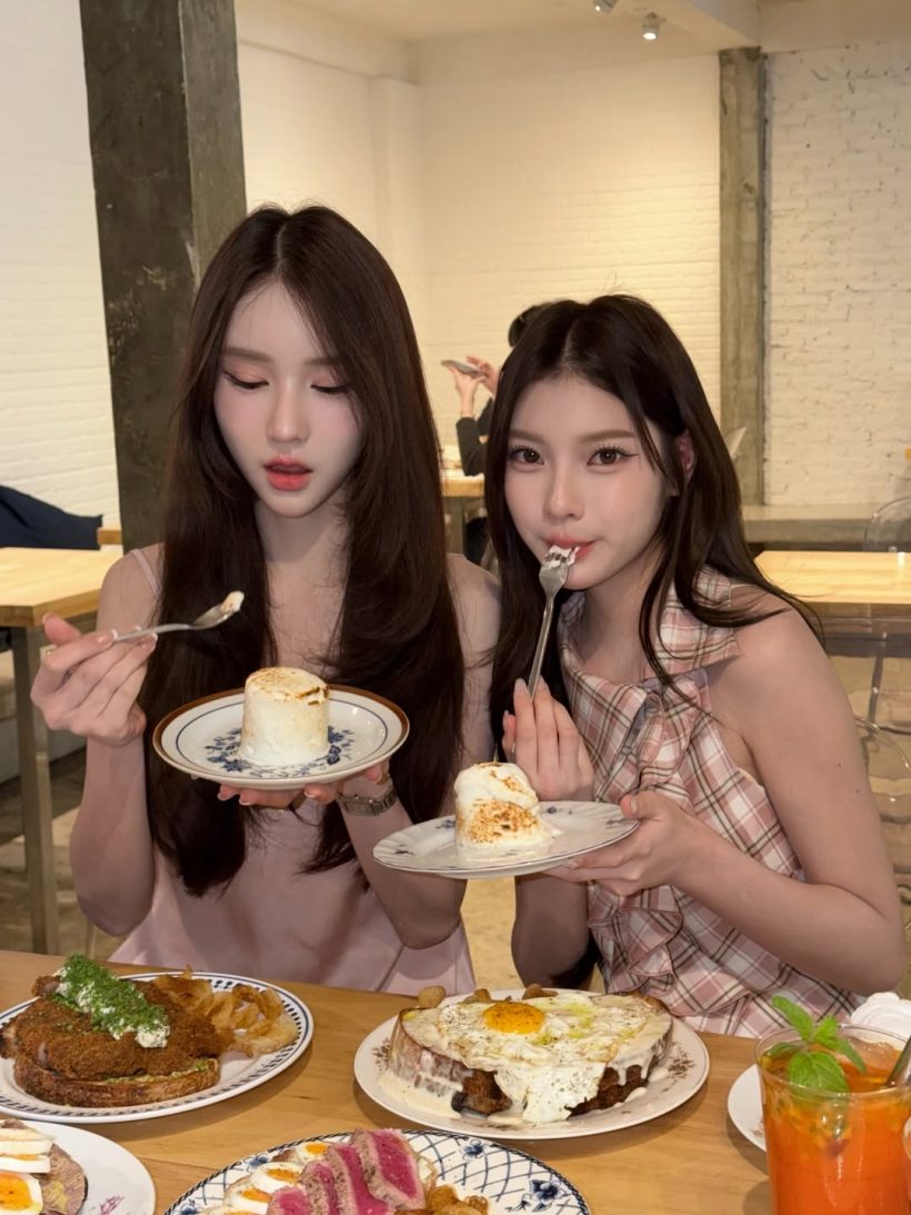 สยบข่าวเกาเหลา! 2 สาวโพสต์ภาพคู่ เเท้จริงเเล้วไม่ได้ตีกัน