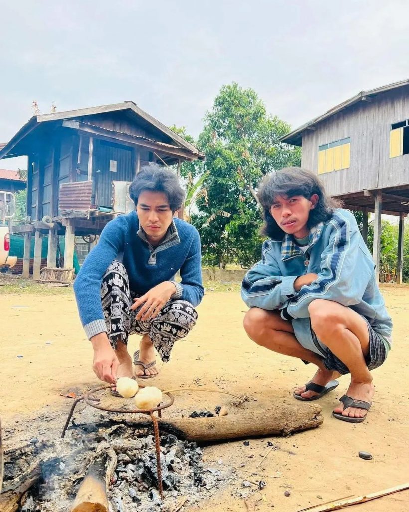 แห่แชร์หนุ่มจี่ข้าวรับลมหนาว ที่แท้คือซุปตาร์150ล้าน ที่ชีวิตติดดินสุดๆ