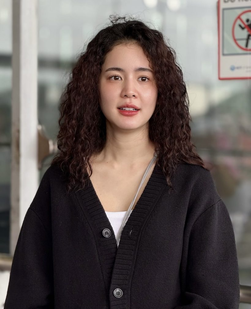 ส่องลุคใหม่ โบว์ เมลดา บินลัดฟ้าเรียนต่อ อาเล็กถึงกับบอกว่า..?