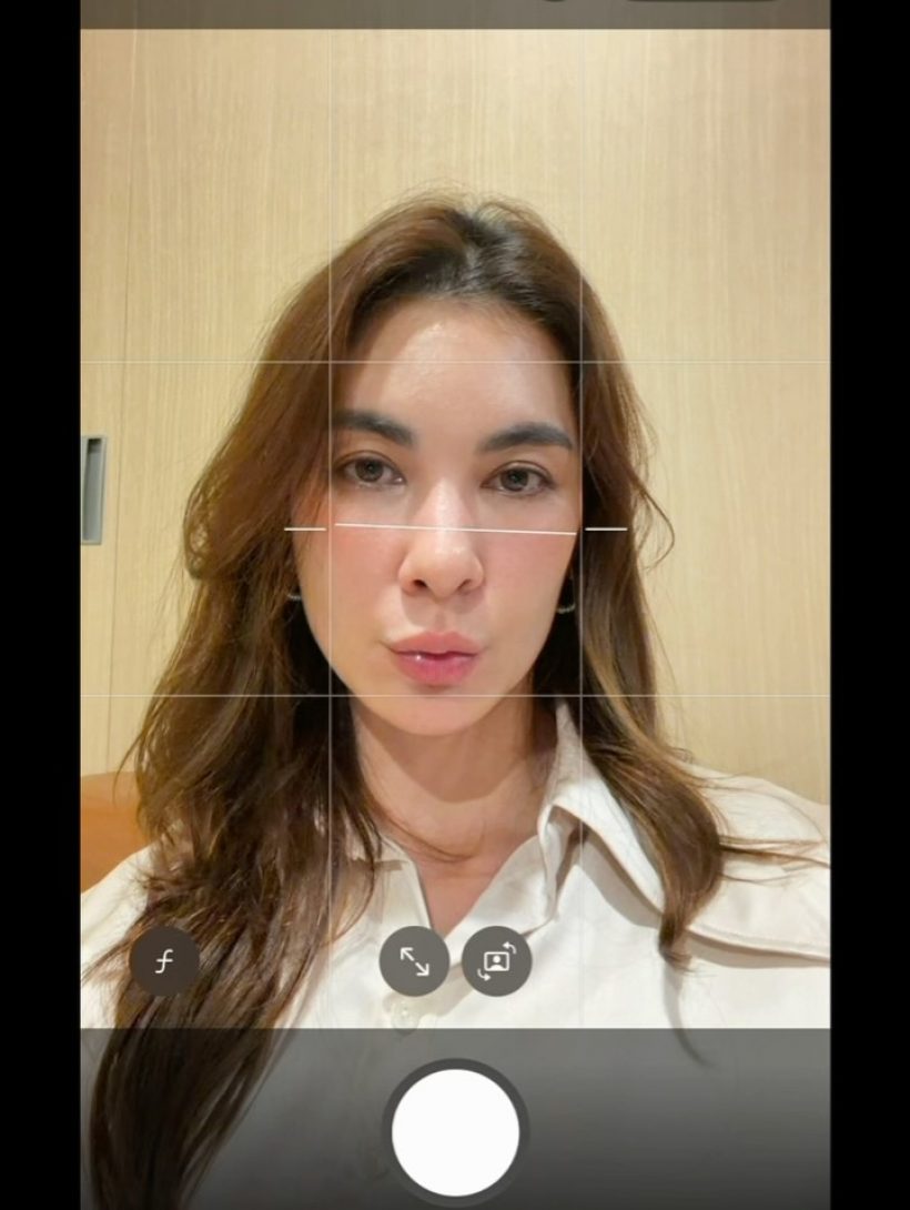 โบว์ เบญจวรรณ อวดภาพจาก iPhone17 แต่เจอเมนต์หนุ่มคนนี้แย่งซีน