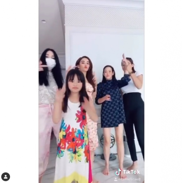 ‘กระแต’ ชวนแก๊งเพื่อนสาว เต้นTiktok สวยหมดจนต้องดูซ้ำๆ (คลิป)