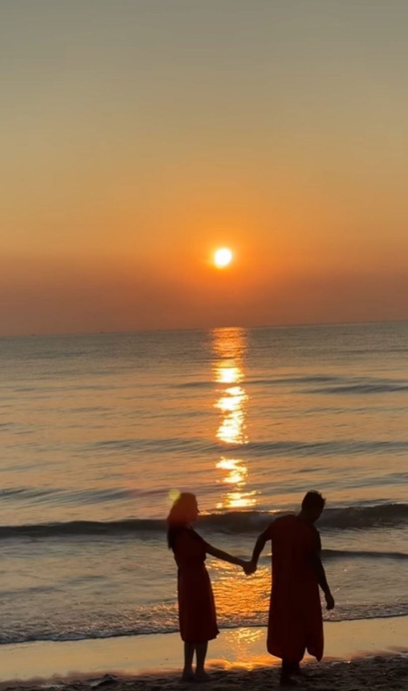 ช็อตเด็ด! คู่รักคู่ใหม่ ยืนจูบกันริมชายหาด โอ้โห..โรแมนติกเวอร์