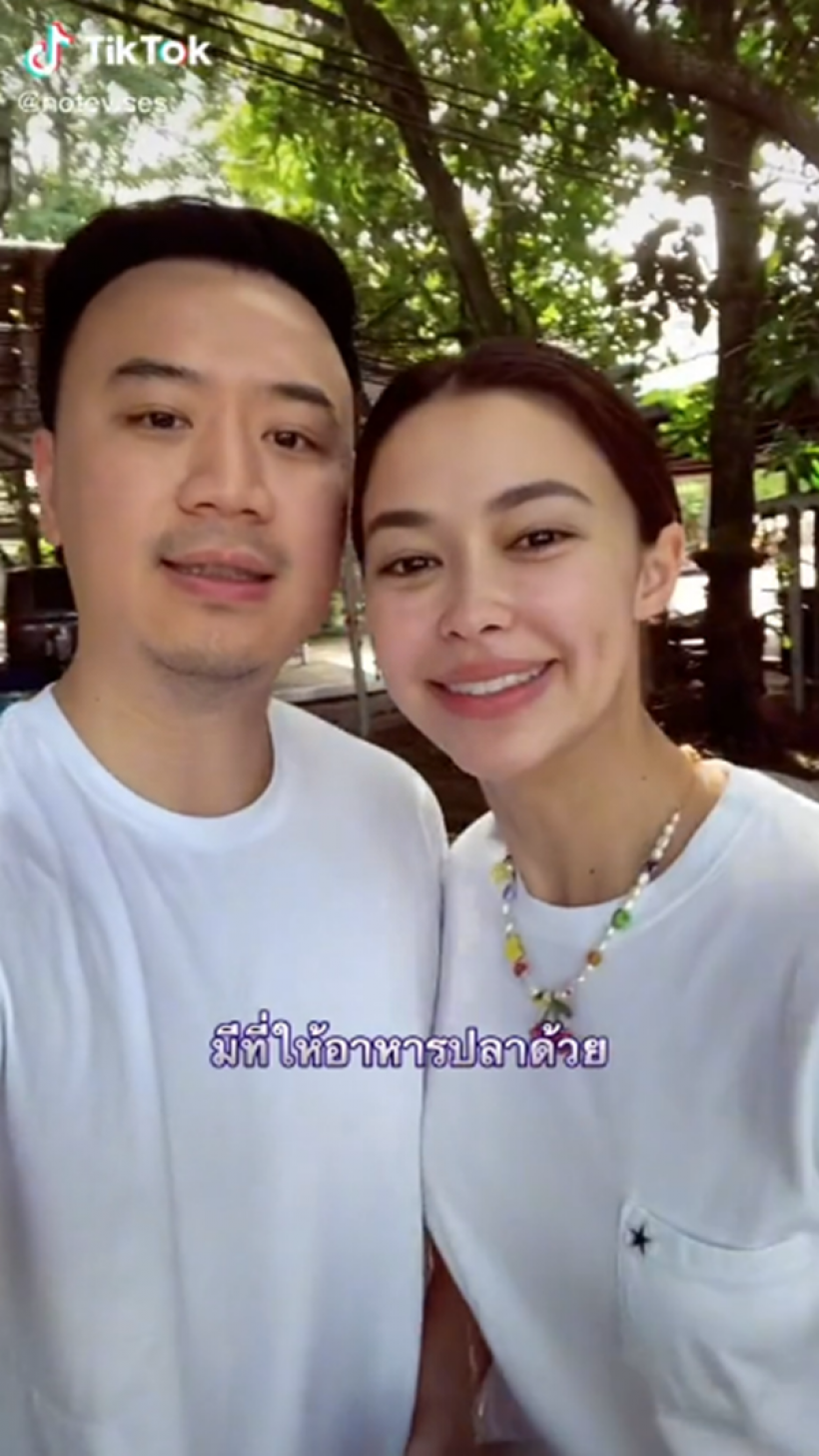 คู่นี้สวีตกันอีกละ!ตัวติดกันหนึบสมเป็นว่าที่บ่าวสาว