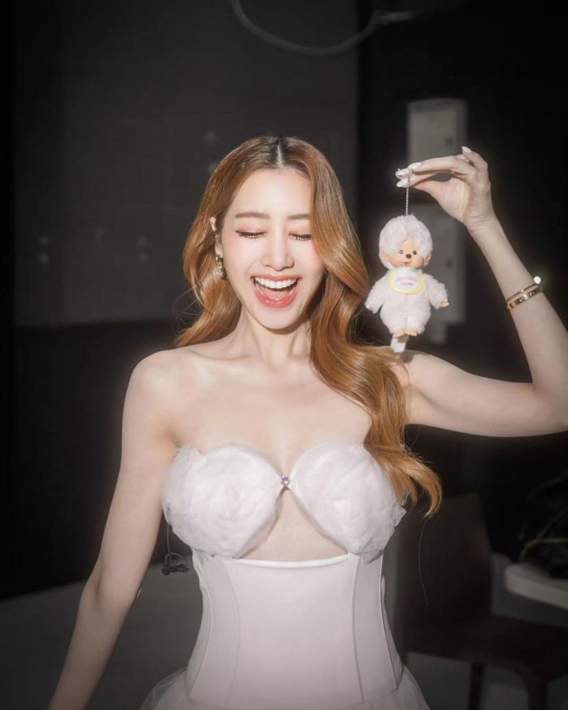 จับตาให้ดี นางเอกดังพิรุธออกชัด มูฟออนตอนนี้เลิกโสดเเล้ว!