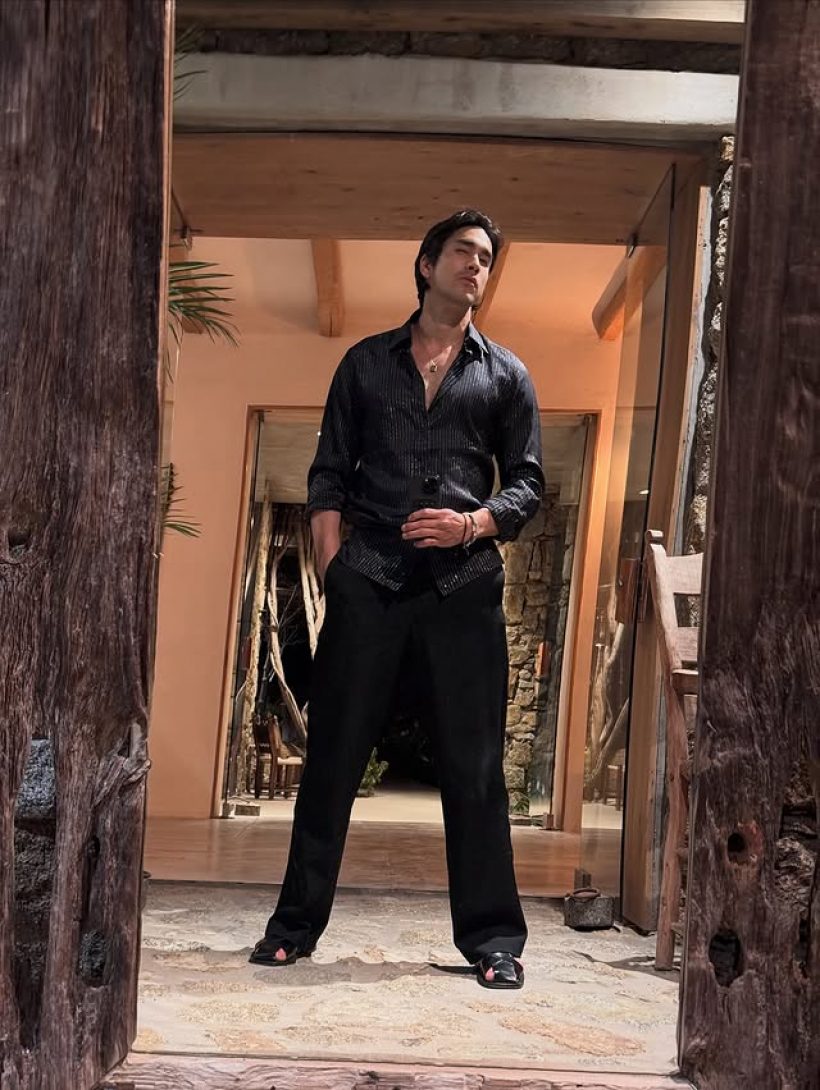 โซเชียลแตก!ณเดชน์กับภาพสุดจึ้ง! HOTจนต้องใช้สติ๊กเกอร์ปิด!