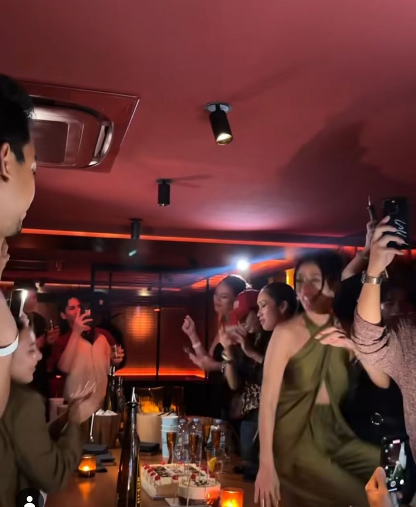เอ๊ะยังไง! "พลอย เฌอมาลย์" ควง "โต้ง ทูพี" แนบชิดในปาร์ตี้วันเกิด!