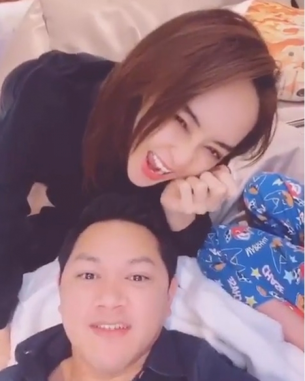 ‘ป๊อป’ โชว์หวานบอกรัก ‘เป้ย’ จนต้องให้รางวัลชุดใหญ่ (คลิป)