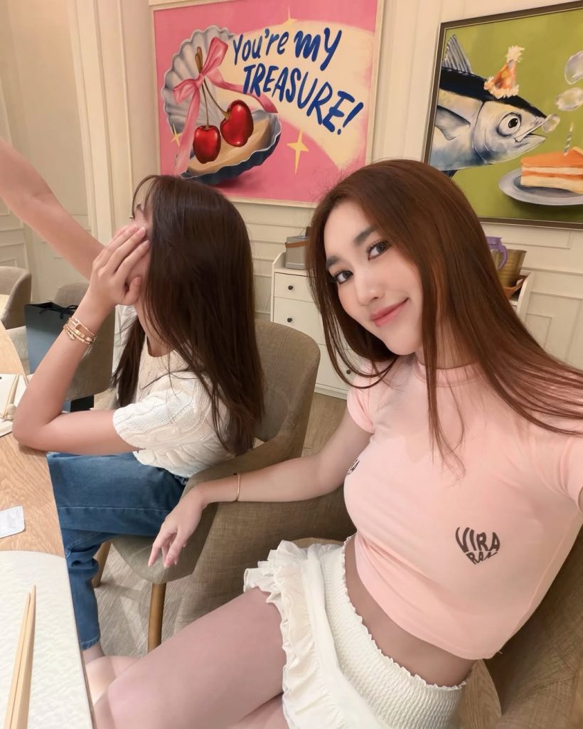 เบส คําสิงห์ ปลอบใจพี่สาวคนสนิท เปิดตัวเเฟนไม่นาน โสดเเล้ว?