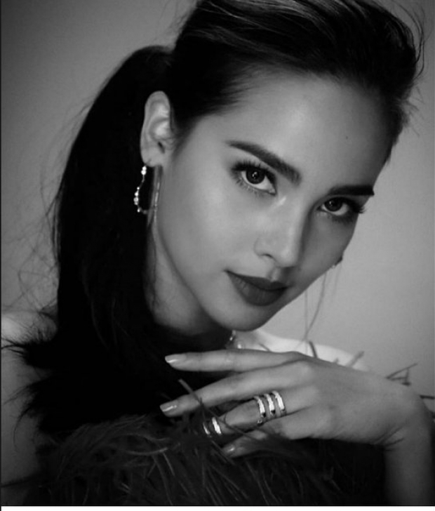 แอบส่อง ณเดชน์ ตามติด ญาญ่า เป็นเงา ดูแลเธอดีเวอร์ไปอี๊ก!