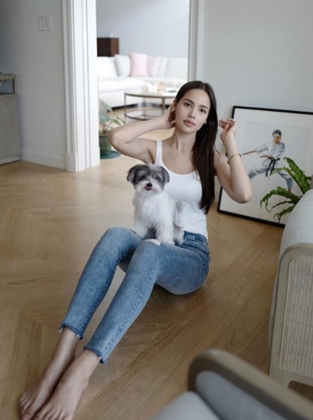 ‘ญาญ่า’ ชวน ‘กาละแมร์’ ถ่ายรูปโคฟเวอร์พร้อมทั้งแกล้งด้วยวิธีนี้..!