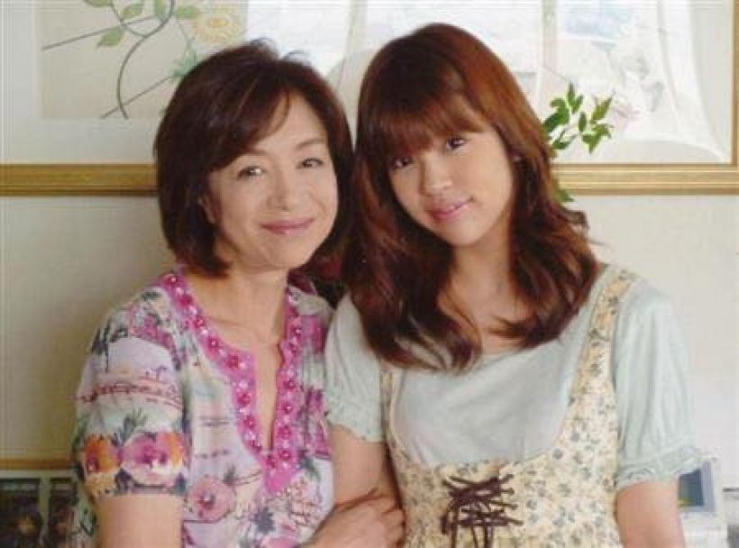 ชีวิตพลิกครั้งใหญ่! อดีตดาราดัง ถูกรวบคาร้านสะดวกซื้อ