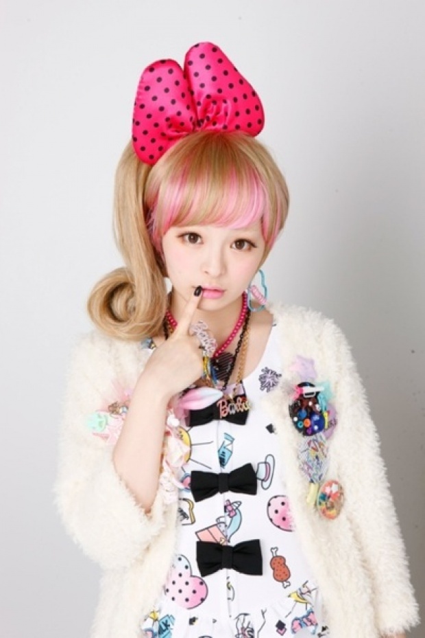 ส่องแฟชั่น สุดพิศดาร ของ Kyary pamyu pamyu แปลกแค่ไหนมาดูกันเลย.