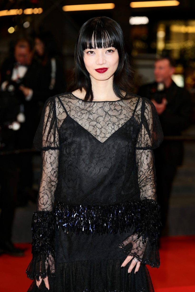 แม่ก็คือแม่!นางเอกคนดัง สวยเป๊ะสนั่นคานส์ ลืมไปเลยว่าเพิ่งคลอดลูก!