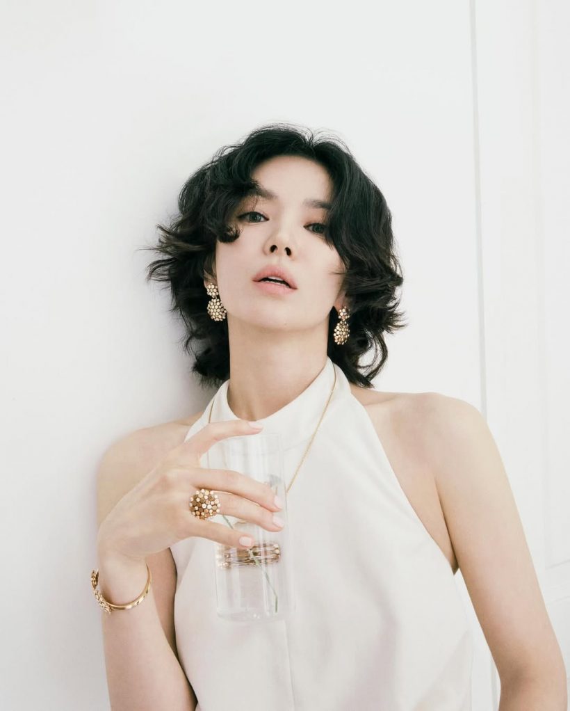 หลีกทางให้เเม่เดิน ซงเฮเคียว ฟาดลุคใหม่ สวยใสในวัย 43