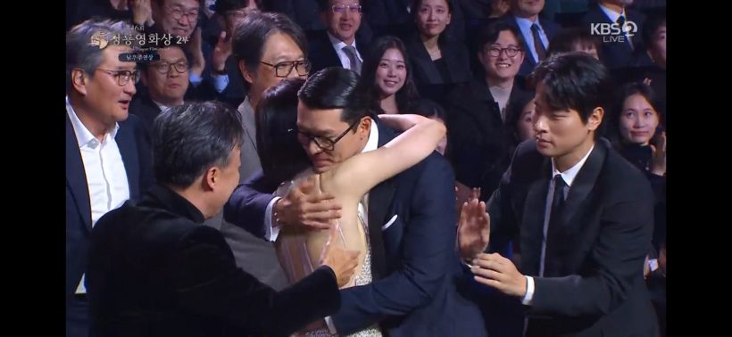 โมเมนต์ที่รอคอย ฮยอนบินซนเยจิน ควงคู่ออกงาน แบบหวานตัดขา!