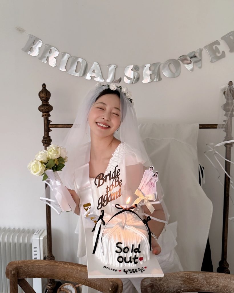 ซุ่มเงียบมานาน! นักแสดงสาว จูงมือหนุ่มในจอ วิวาห์หวาน