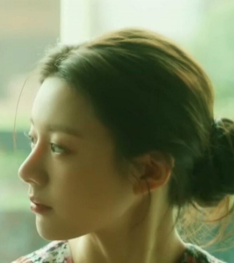 ความสวยเป็นเหตุ โกยุนจอง จมูกเรืองเเสงจนโดนลือศัลยกรรม!