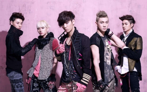  ยูแจซอก เผยว่าทำไมเขาถึงได้เลี้ยงข้าวหนุ่มๆวง NU’EST เมื่อปี 2012!!