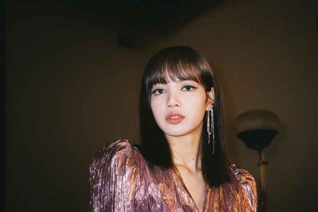 ฮอตไม่หยุด! แฟนๆติด #LISA27MPARTY ยินดี ยอดไอจีลิซ่า ทะลุ 27 ล้าน