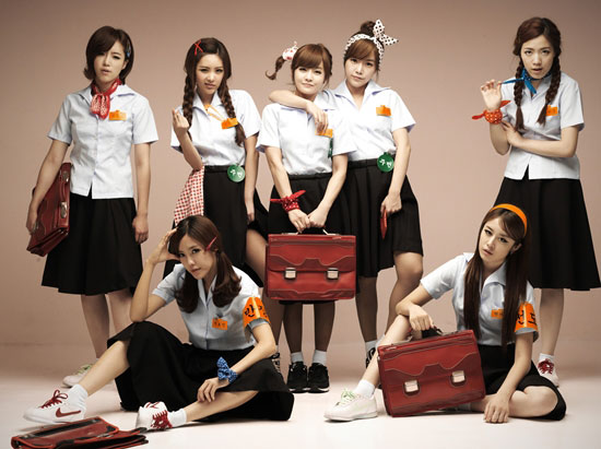 T-ara กับแฟชั่น retro school girls