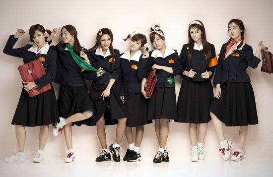 T-ara กับแฟชั่น retro school girls