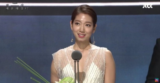 เช็ครางวัลในงาน ’51st Baeksang Arts Awards’