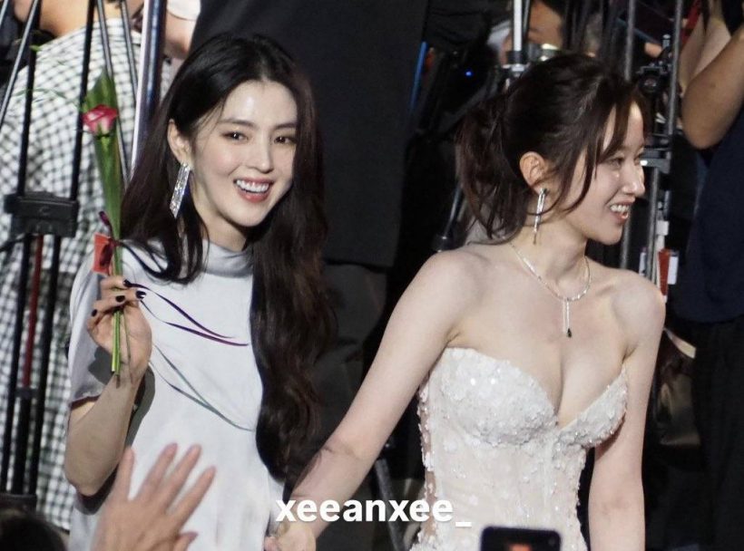 'ฮันโซฮี-จอนจงซอ' ควงแขนร่วมงาน BIFF สวยกินกันไม่ลง!