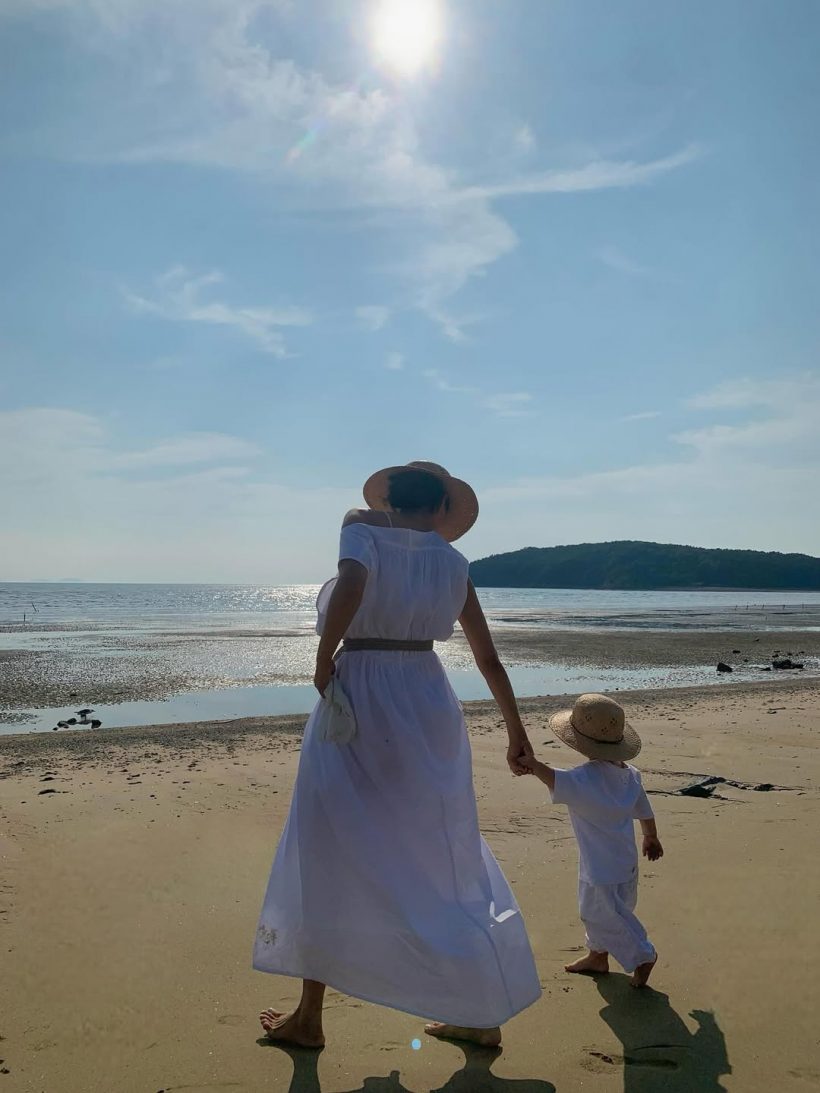 เป็นเรื่องเเล้ว! นางเเบบดัง โพสต์รูปลูก เเต่มีดราม่าโยงพ่อเด็ก