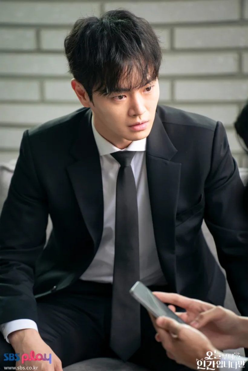 เกิดอะไรขึ้น? ดาราหนุ่ม ประกาศลาออกจากวงการบันเทิง