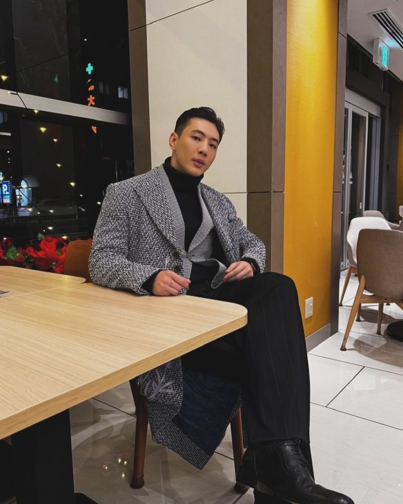 ถอนตัวกลางคัน! พระเอกดังต้องชดใช้ค่าเสียหาย 20 ล้าน!