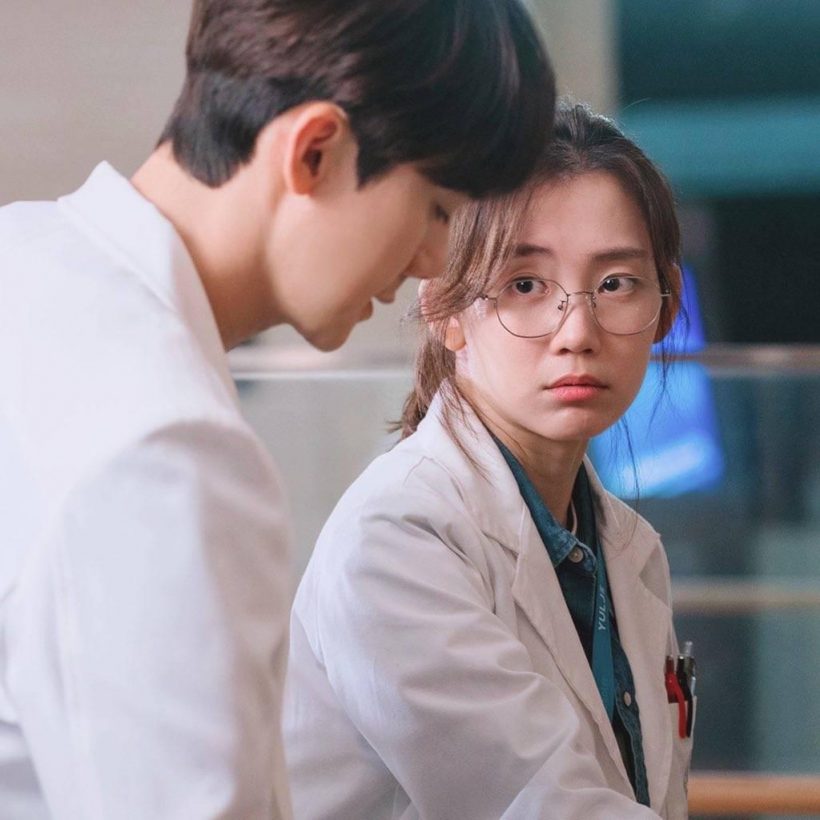 ชาวเน็ตตะลึง! ชินฮยอนบิน Hospital Playlist สวยขึ้นมากในละครเรื่องใหม่