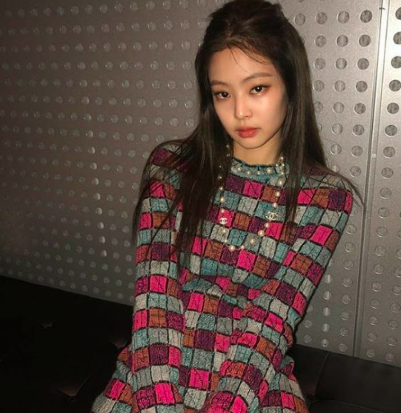 บลิ๊งค์แซวสนั่น เจนนี่-ลิซ่าBLACKPINK ถ่ายรูปยังไงให้เหมือนถูกตัดต่อ