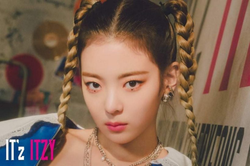 ITZY เสิร์ฟลุคสุดเฟียสในทีเซอร์อัลบั้มเดบิวต์ที่ญี่ปุ่น