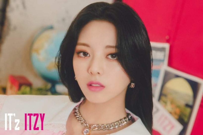 ITZY เสิร์ฟลุคสุดเฟียสในทีเซอร์อัลบั้มเดบิวต์ที่ญี่ปุ่น