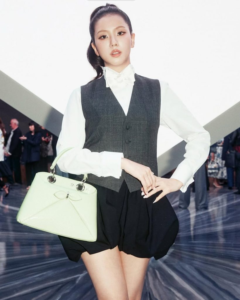 BLACKPINK แยกกันแต่ปัง! 4 สาวเจิดจรัสกลาง Paris Fashion Week