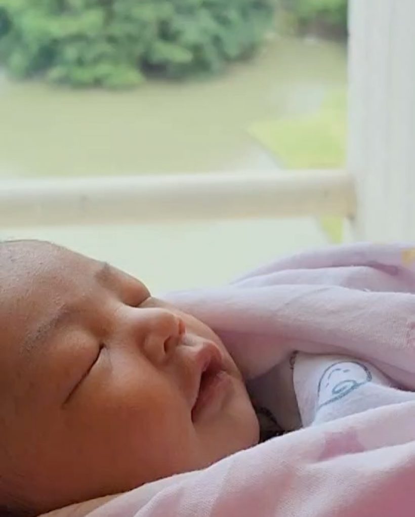 รวมภาพน่ารัก น้องรินณา ลูกสาว ตูมตาม-อาหลี ได้เชื้อพ่อเต็มๆ