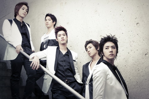 MBLAQ ปล่อยโปสเตอร์คอนเสิร์ตแล้ว 