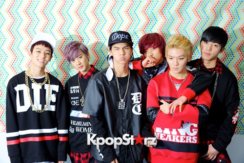 Teen Top และต้นสังกัดฟ้อง 4 เนติเซ็นที่ปล่อยข่าวลือเกี่ยวกับซาแจกิ