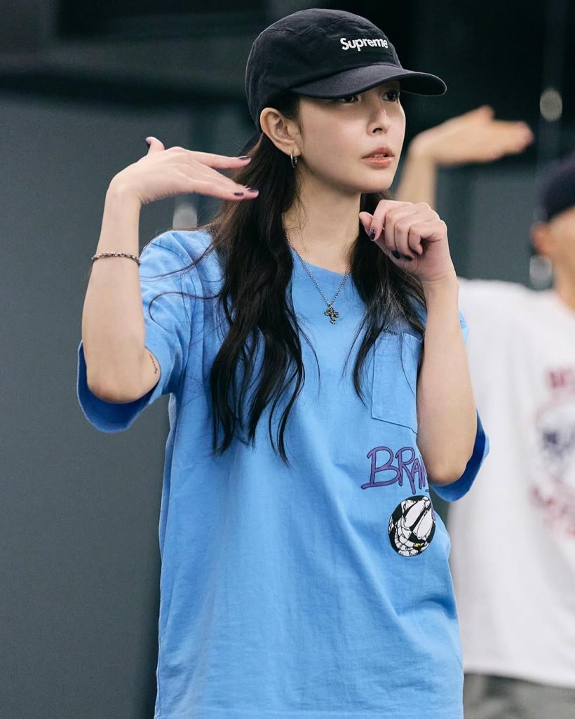 เเฟนๆใจหาย! ศิลปินสาว กระดูกขาดเลือดเฉียบพลัน ต้องผ่าตัดด่วน