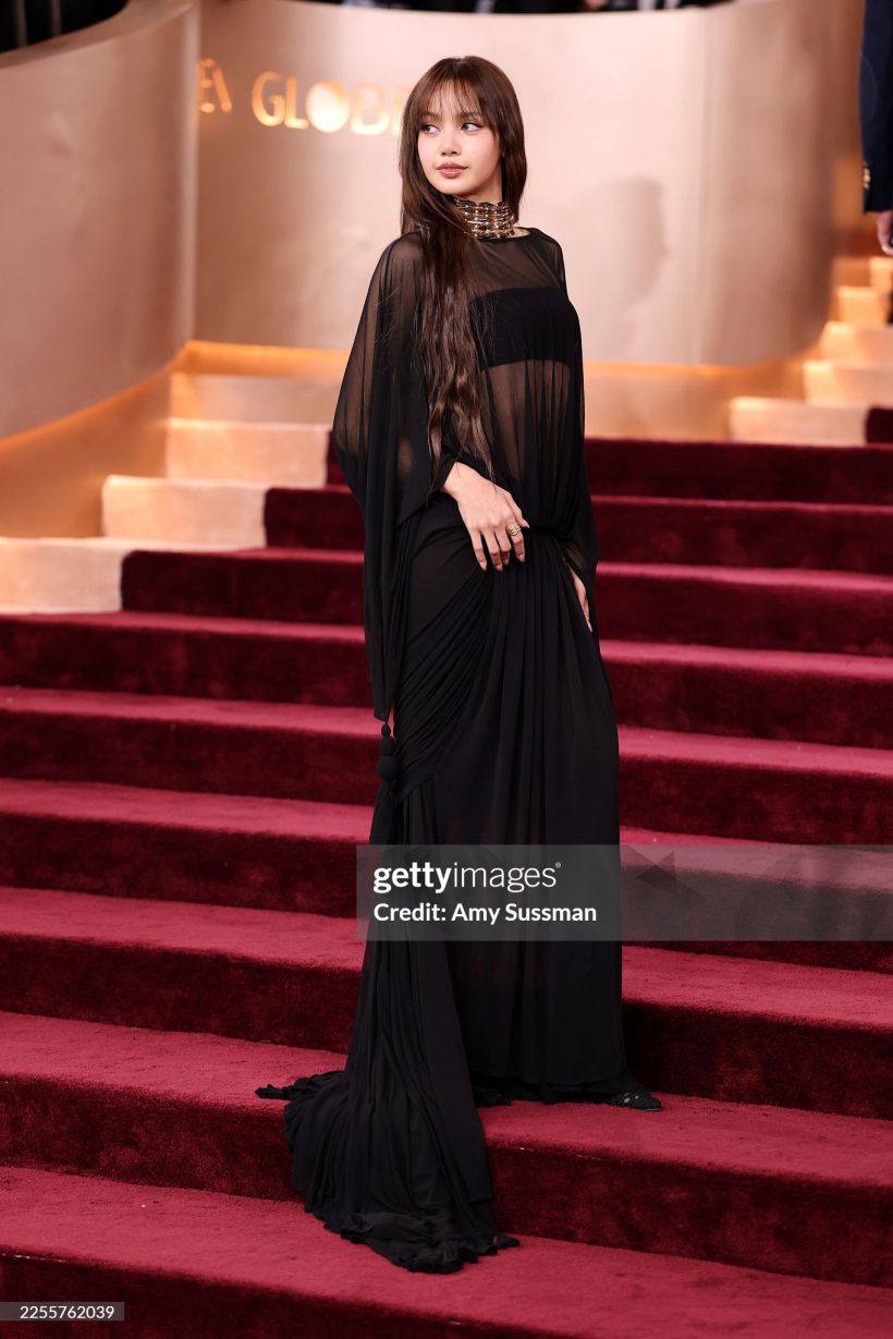 ซีนระดับโลก ลิซ่า บนพรมเเดงงานลูกโลกทองคำ สวยทรงพลังสุดๆ